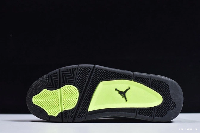 Chep Onekick SE Neon Jordan Air CT5342-007 4 0818